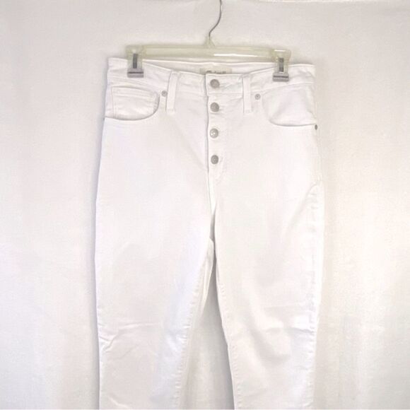 MADEWELL CURVY HIGH RISE BUTTON FRONT SKINNY CROP JEANS - Picture 10 of 10